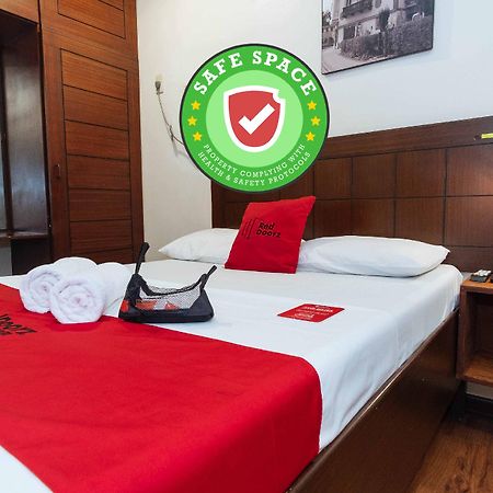 Reddoorz San Antonio Makati Hotel Manila Ngoại thất bức ảnh