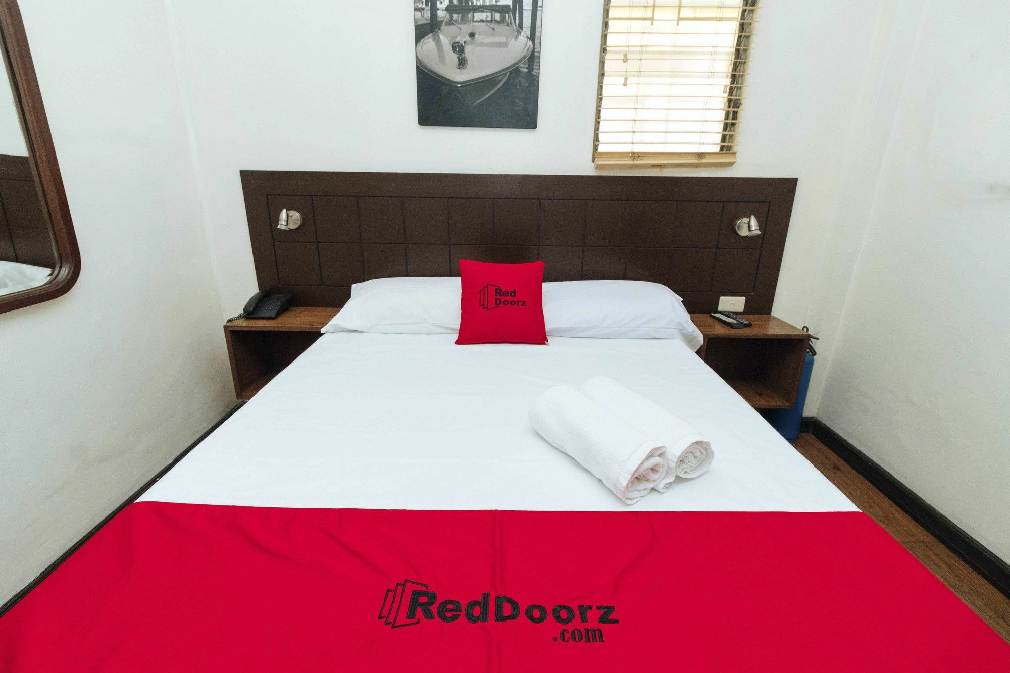 Reddoorz San Antonio Makati Hotel Manila Ngoại thất bức ảnh